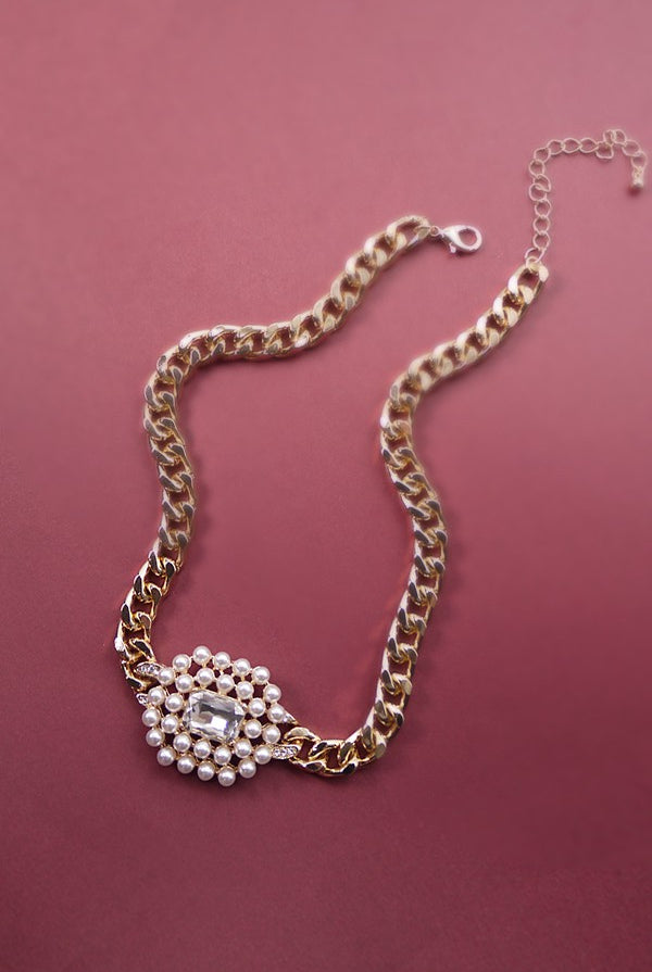 Pearl Rhinestone Pednat Necklace