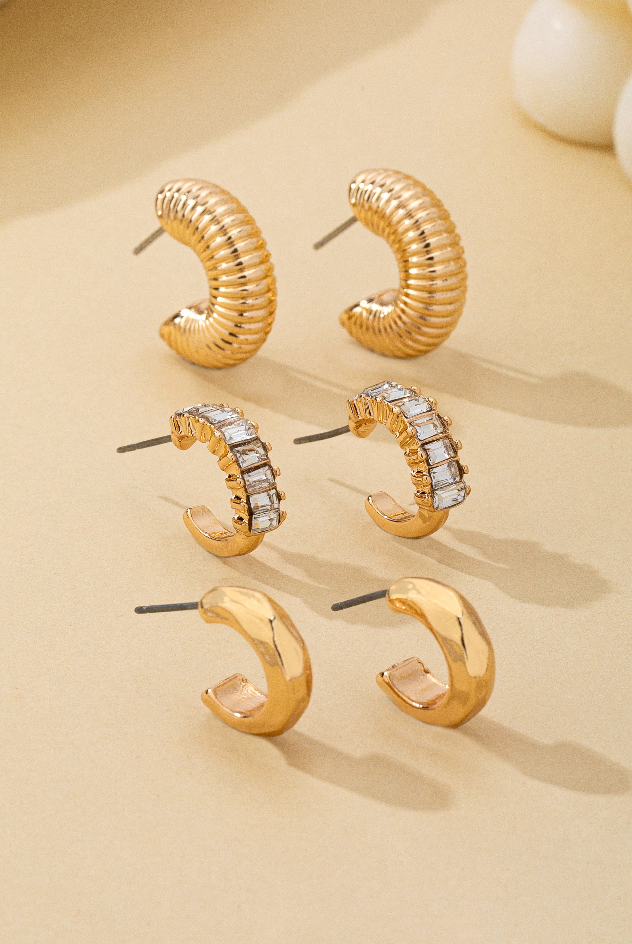 Rhinestone Textured Hoop Earring Set