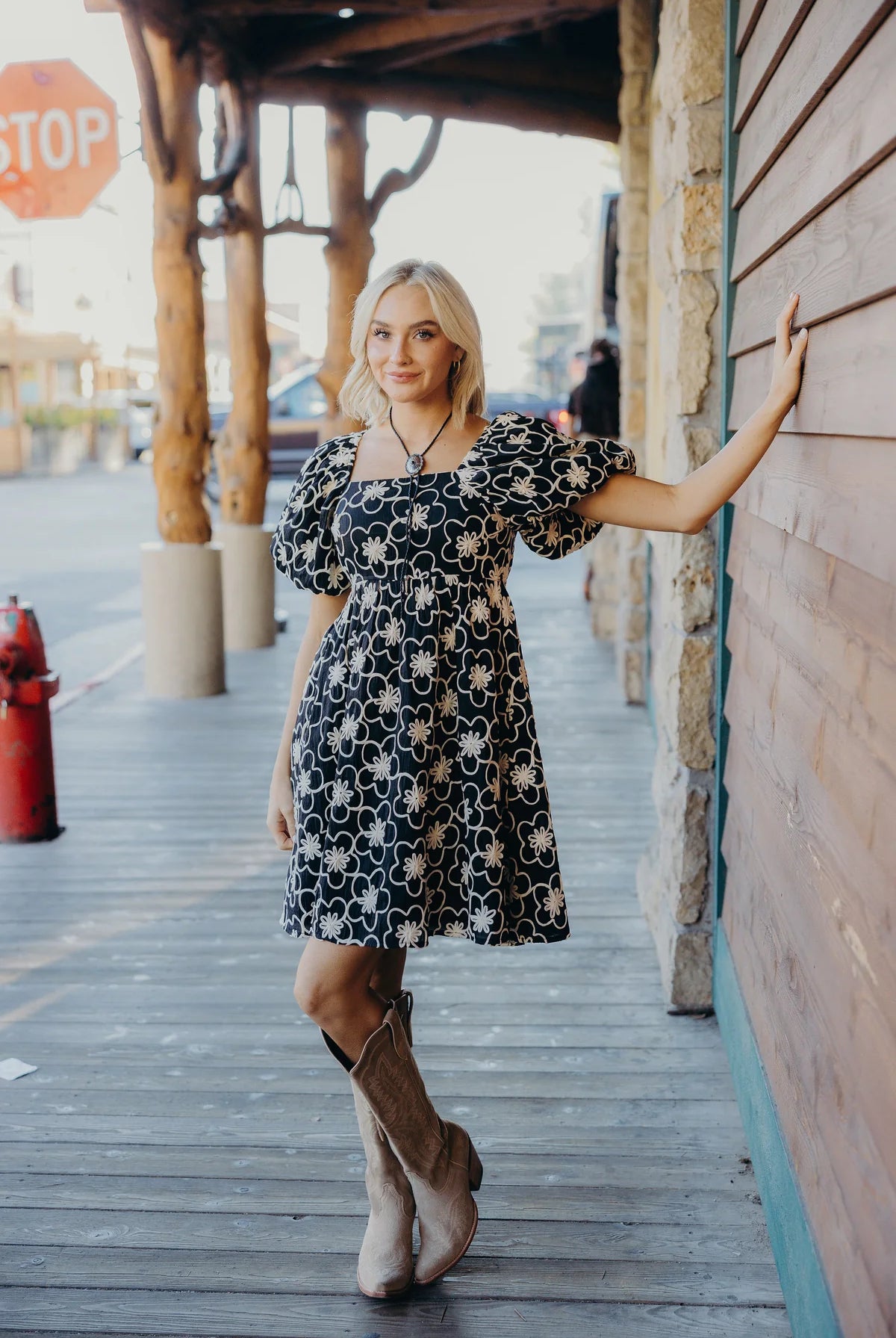 Short Puff Sleeve Floral Textured Dress
