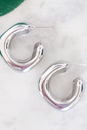 Rounded Sqaure Hoop Earrings