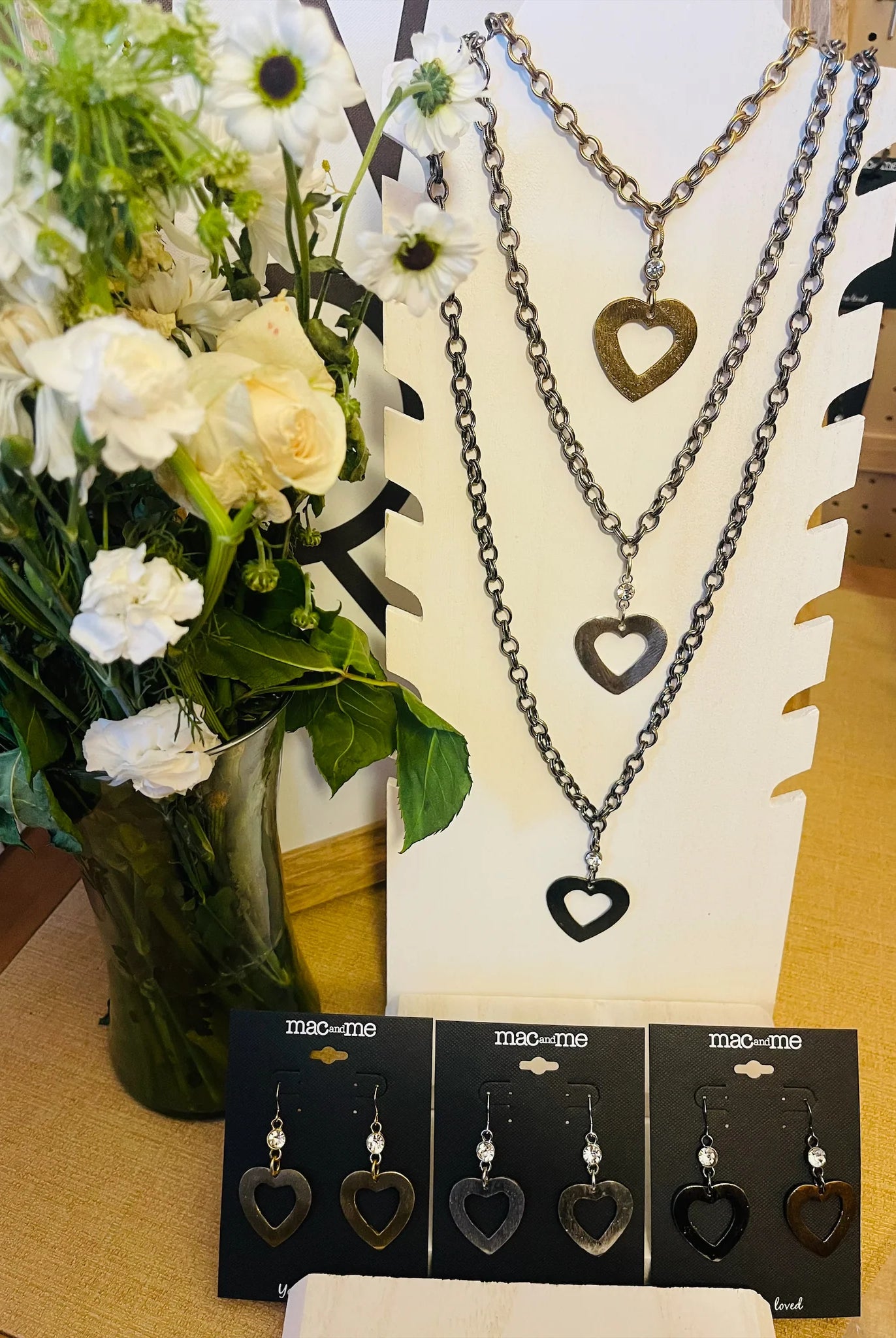 *FINAL SALE* Mac & Me Vintage Inspired Large Heart 36" Double Link Chain