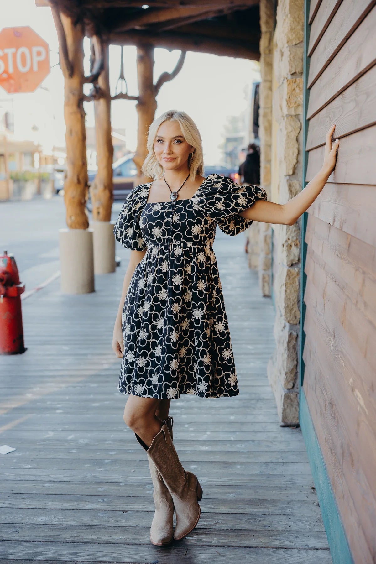 Short Puff Sleeve Floral Textured Dress