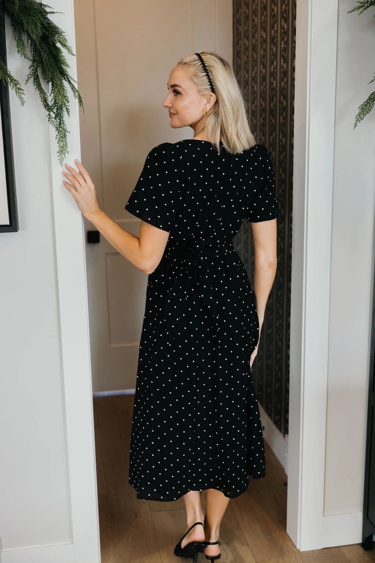 Short Sleeve Polka Dot Midi Sheath Dress