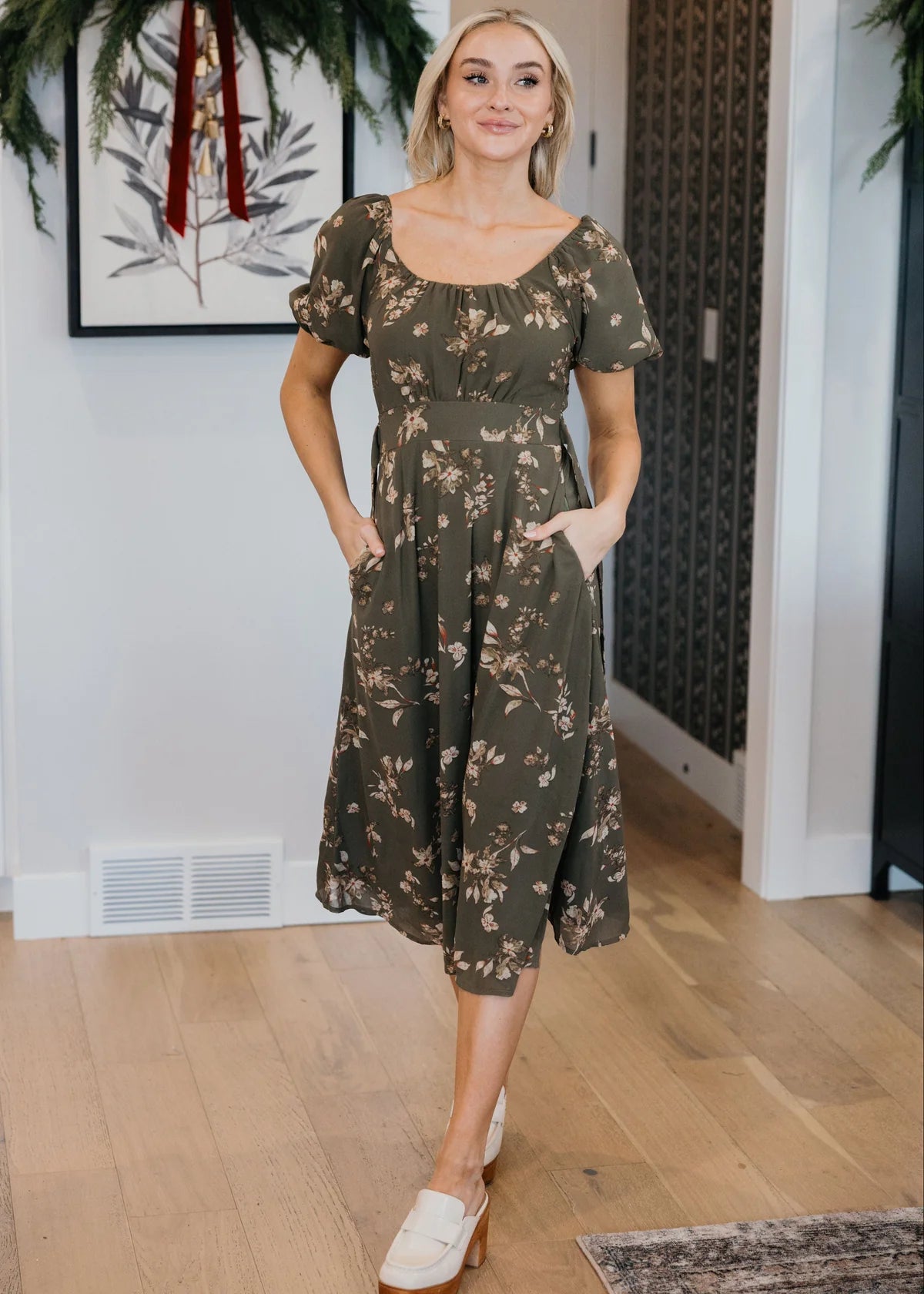 Short Sleeve Floral Print Midi Dress with Pockets