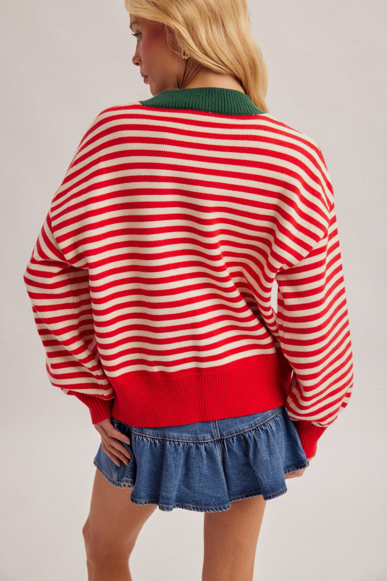 Multicolor Striped Round-Neck Sweater Pullover