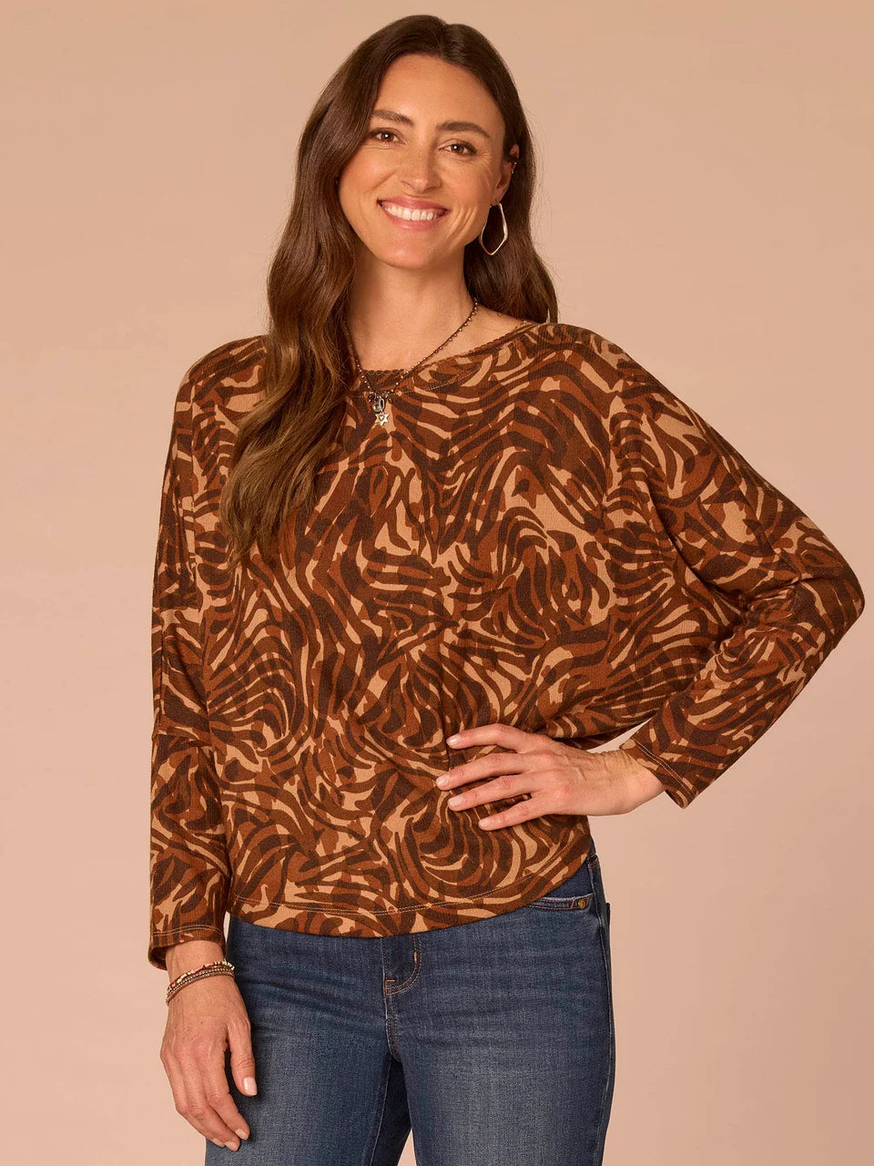 Patterned Batwing Sleeve Boat Neck Knit Top