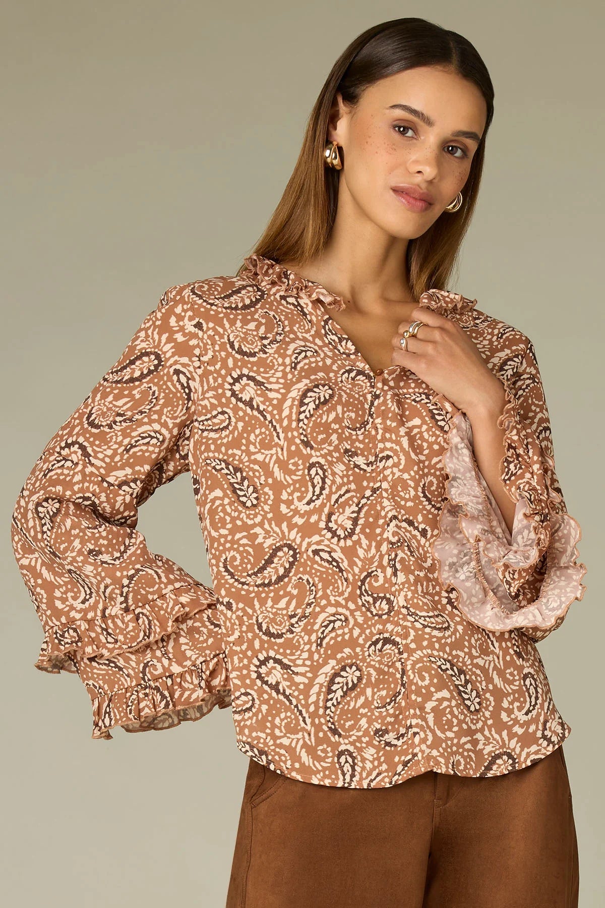Long Romantic Flutter Sleeve V-Neck Woven Top with Keyhole