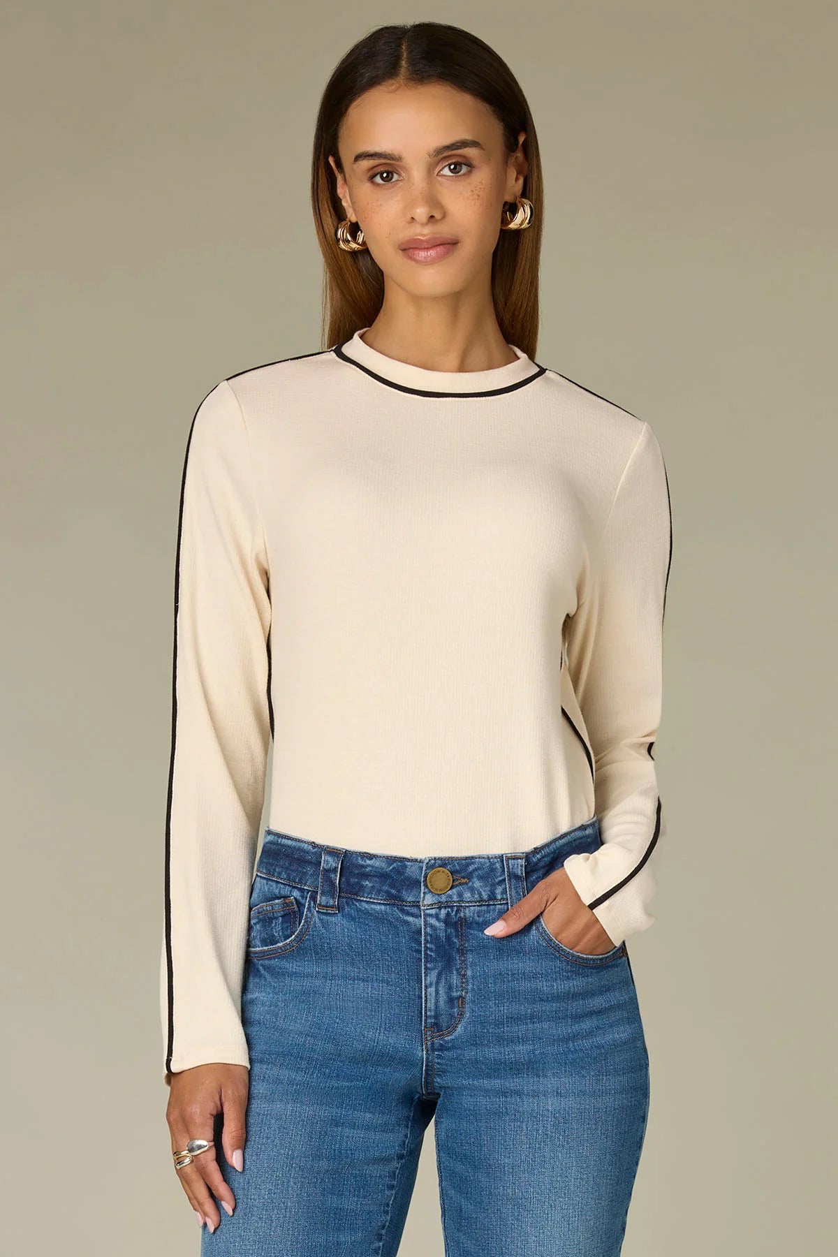 Long Sleeve High Crew Neck Knit Top with Contrast Piping