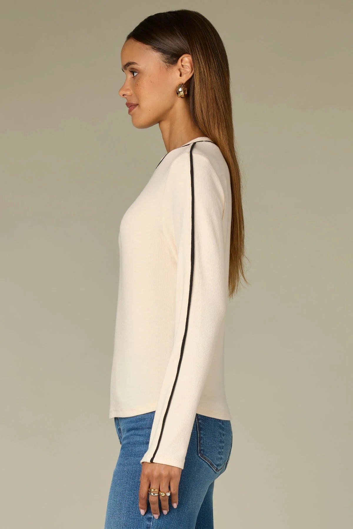 Long Sleeve High Crew Neck Knit Top with Contrast Piping