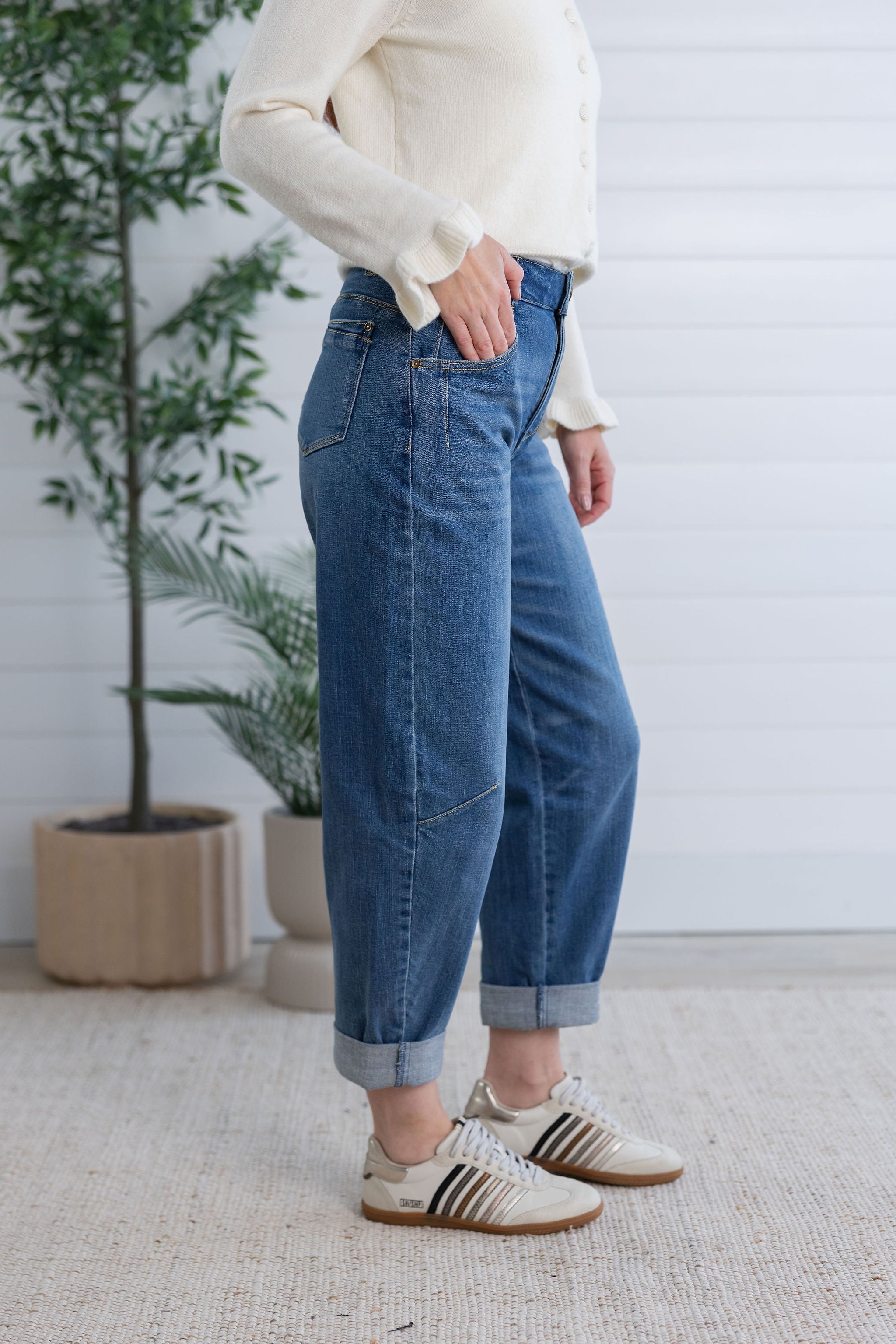 Mac and Me Skyrise Studio Barrel Jean