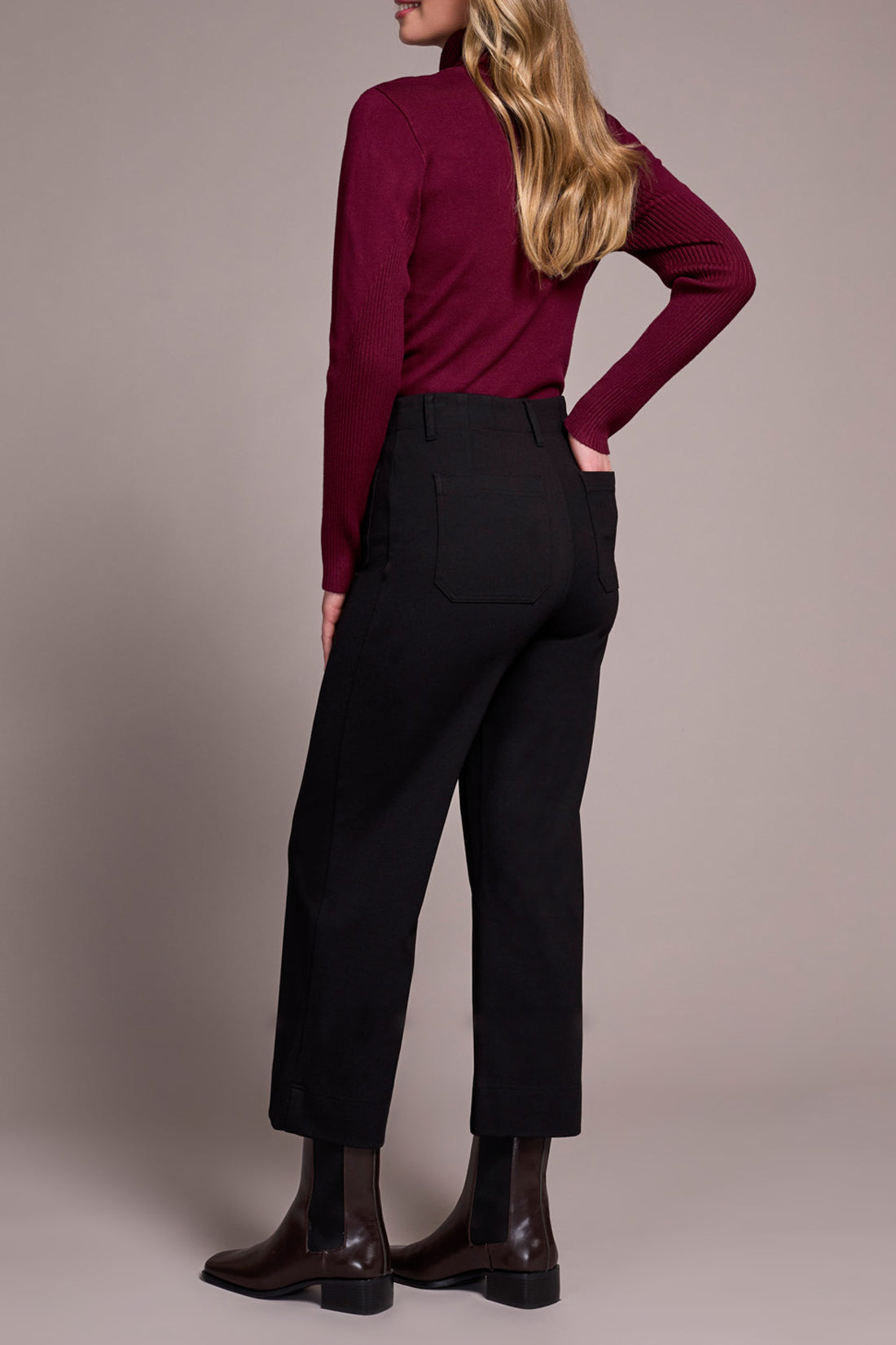 MB High Rise Fly Front Capri