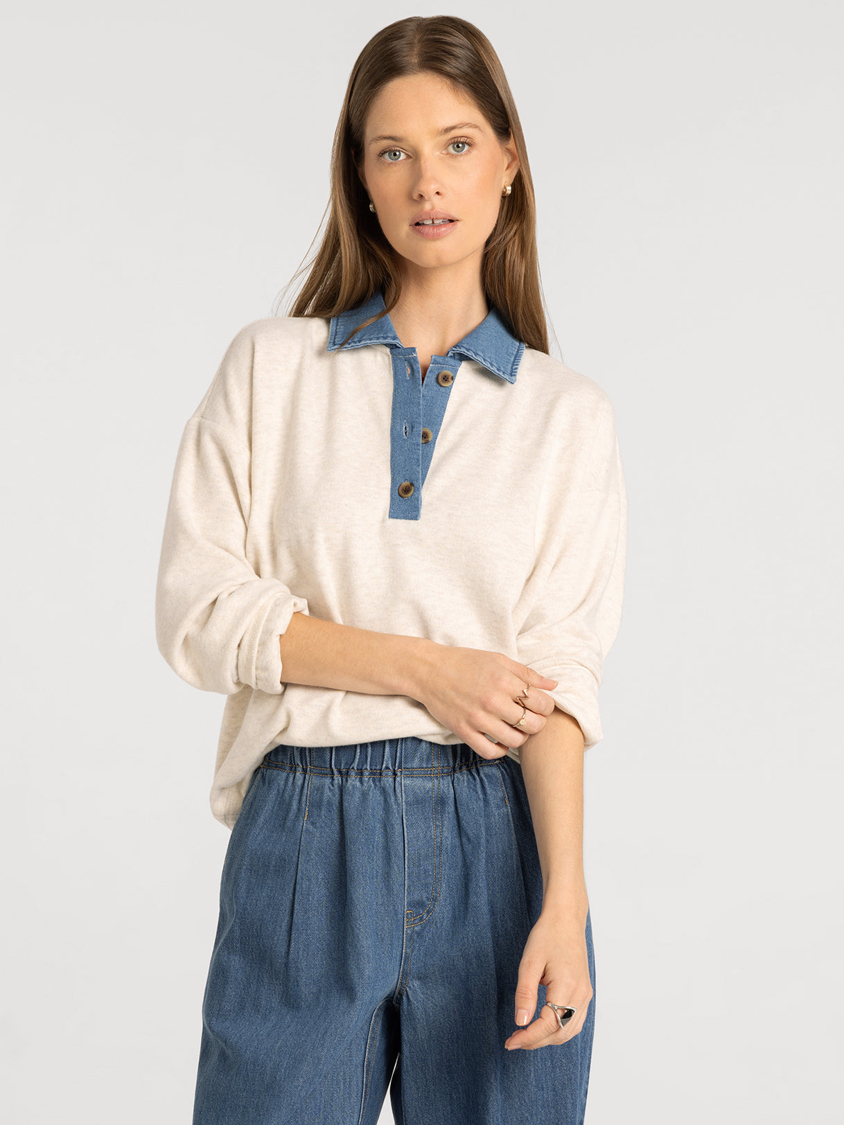 Lightweight Sweater with Denim Collar Contrast