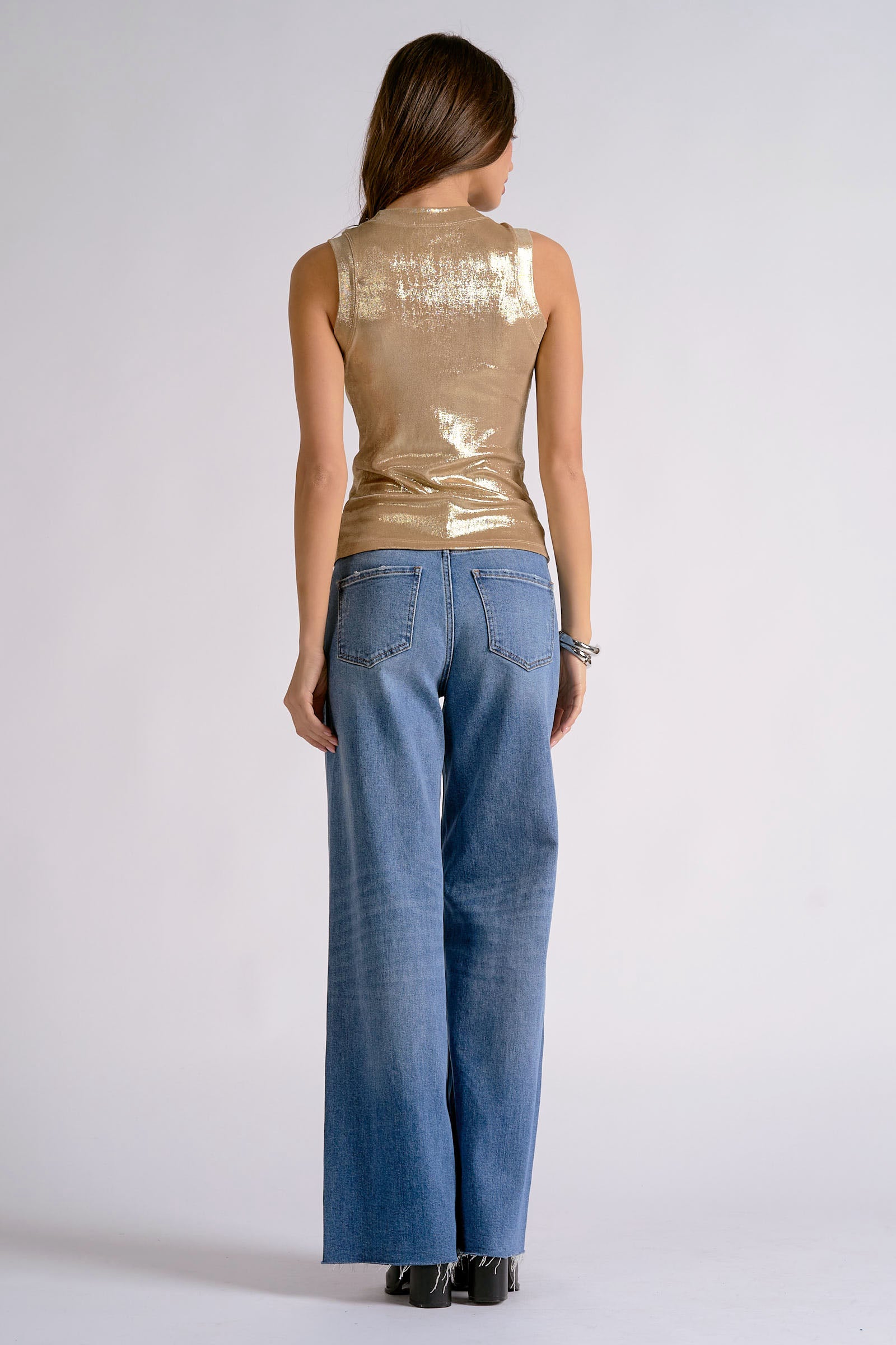 Sleeveless Crew Neck Glitter Top