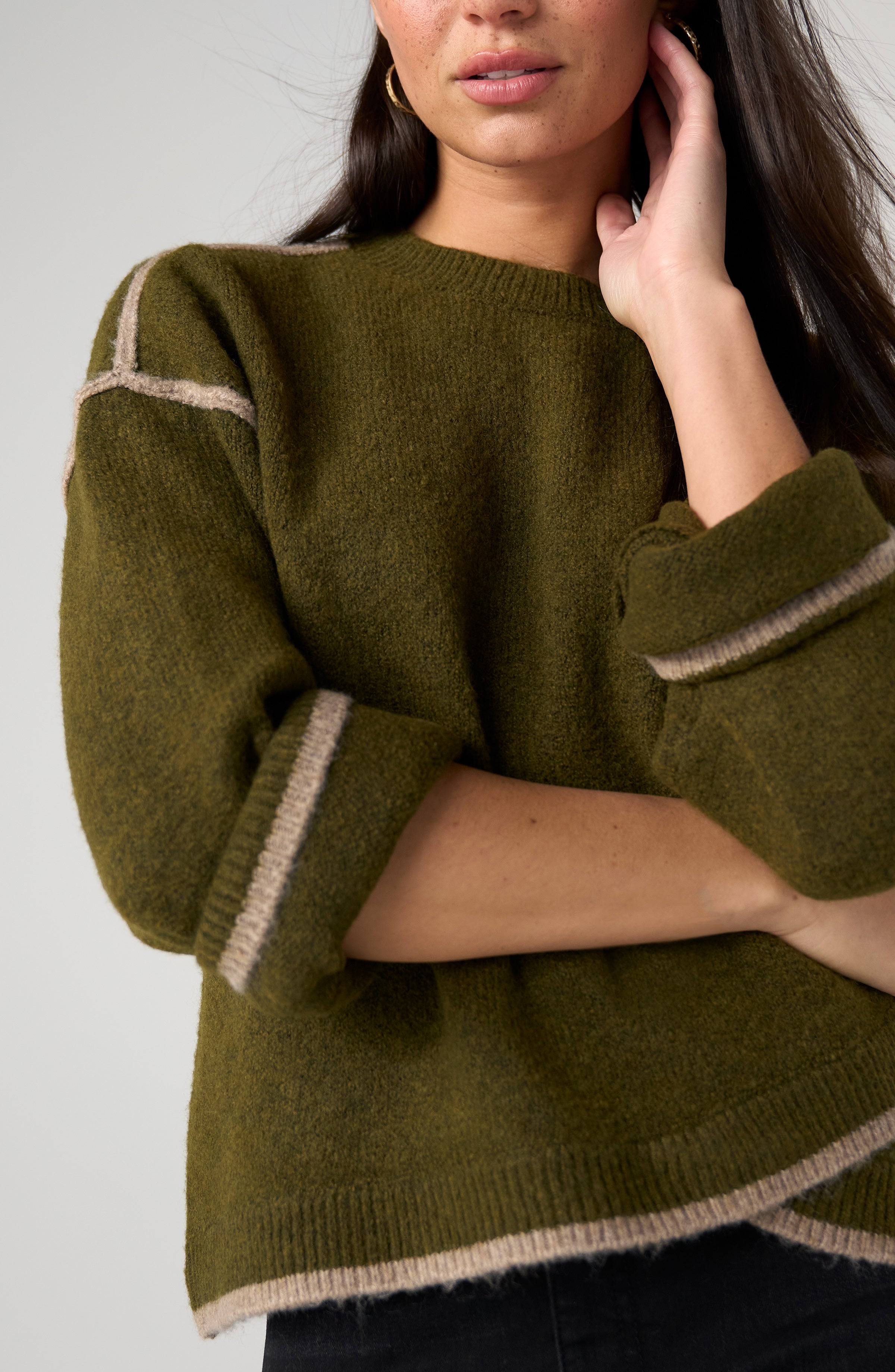 Liverpool Crew Neck Sweater with Tulip Hem Contrast